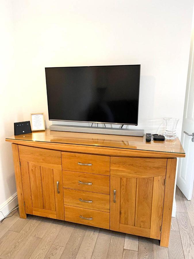 Modern 1 Bedroom Flat Close To Vauxhall Appartamento